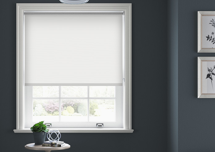 Sarra (Blackout), Icecap - Motorised Roller Blind - Image 3